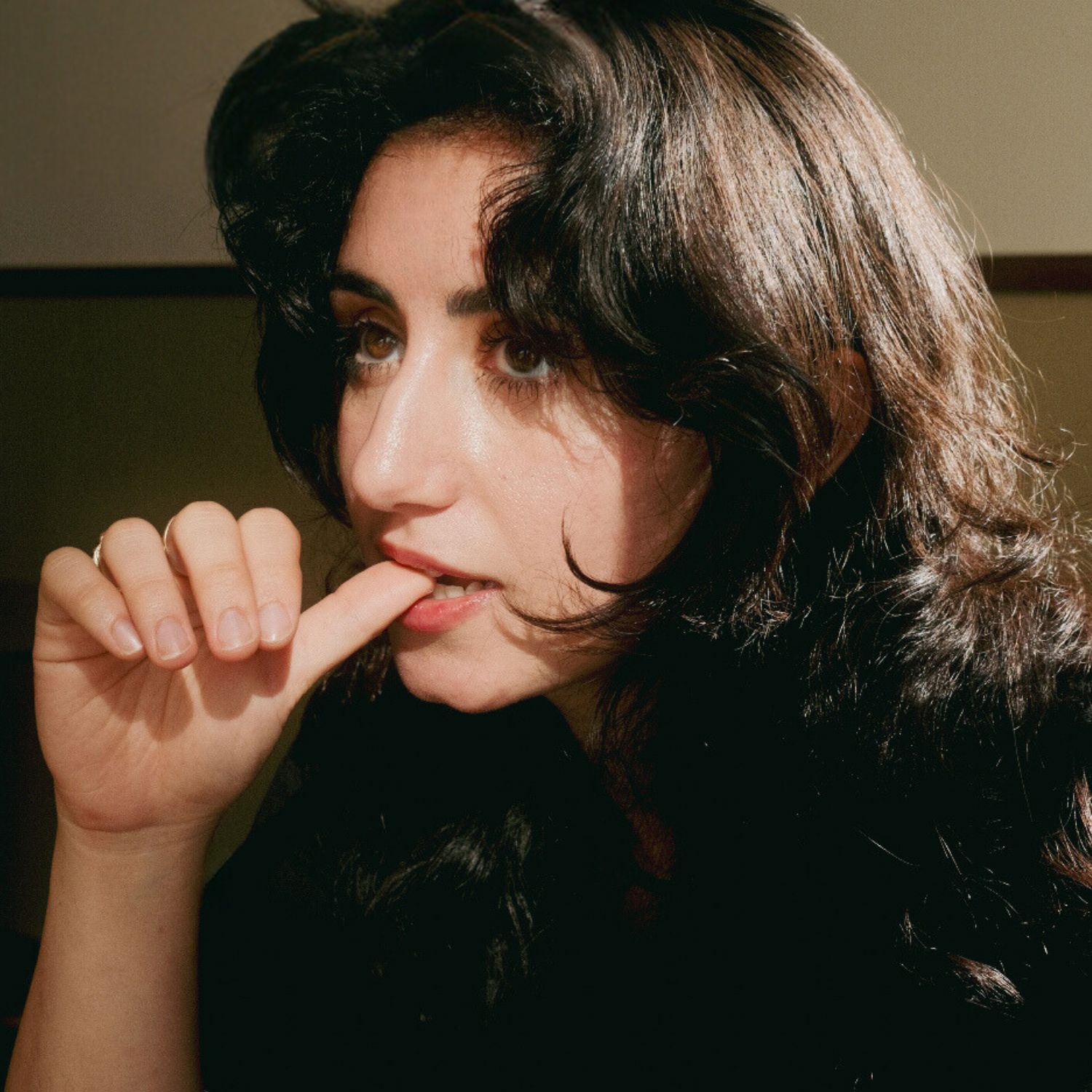 Naaz Press Shot 1 (Eva Portis)
