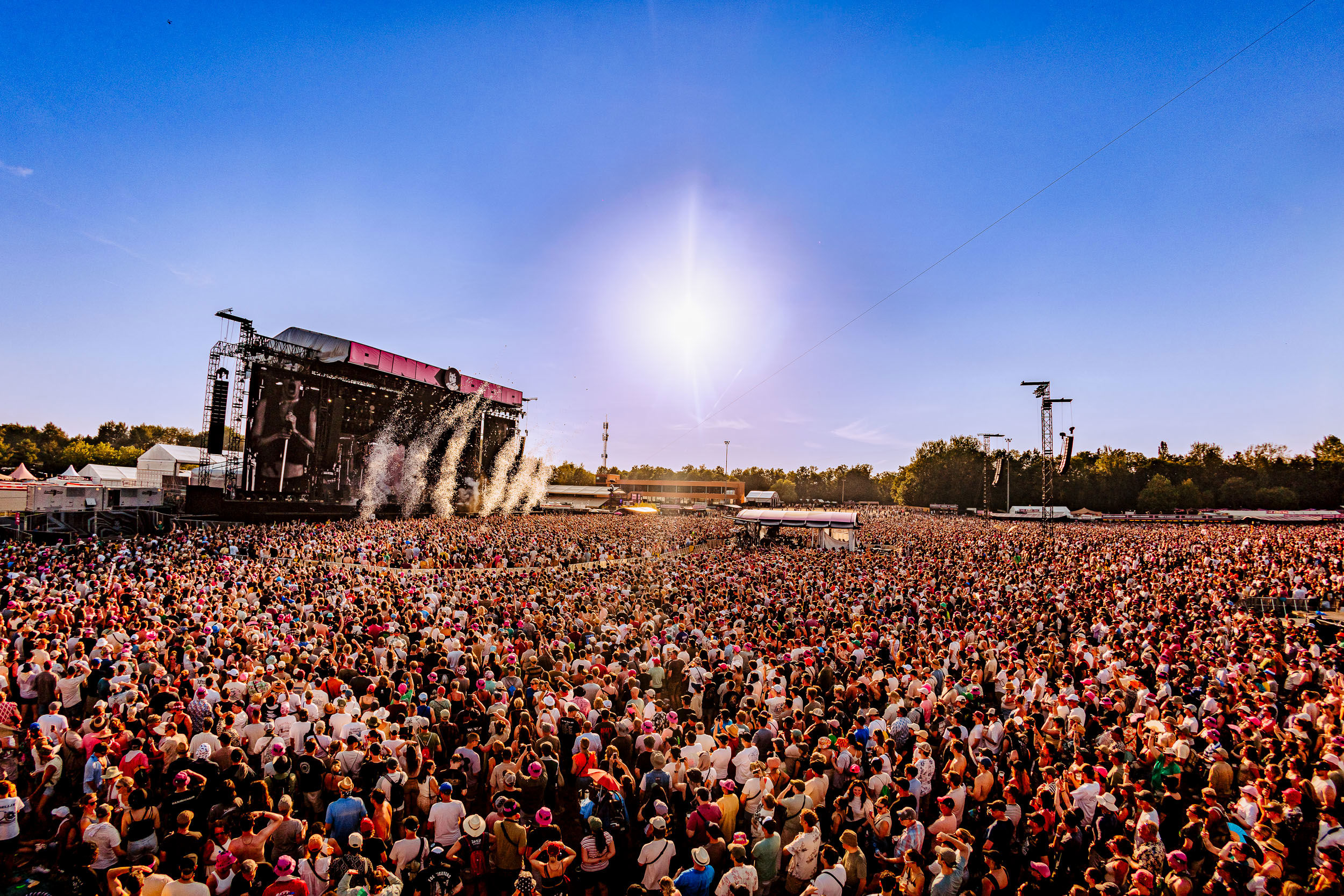 Pinkpopfestival 202606211940 Yungblud Martinhols R5II4816 Socials