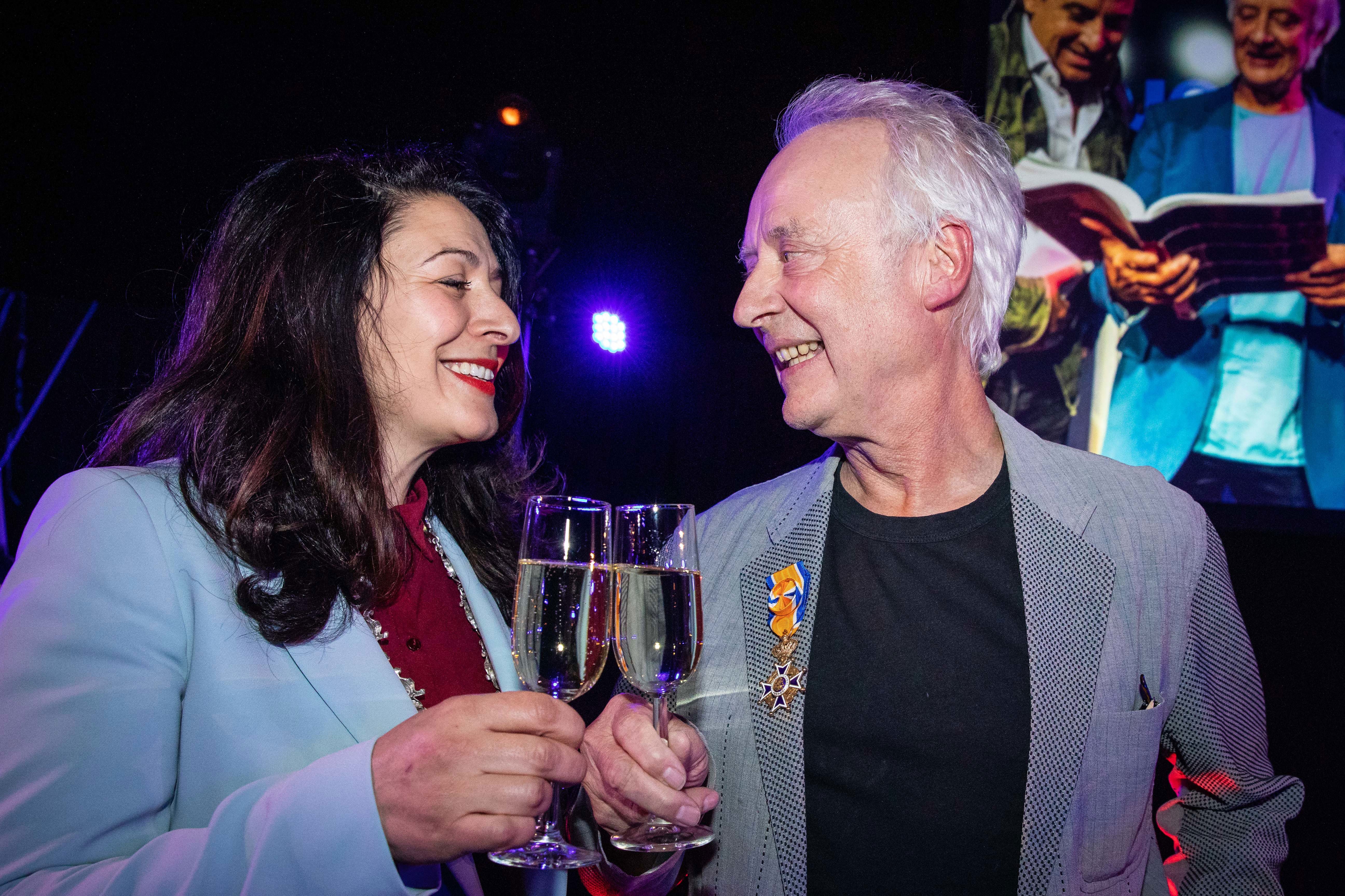 Leon Ramakers Ontvangt Koninklijke Onderscheiding